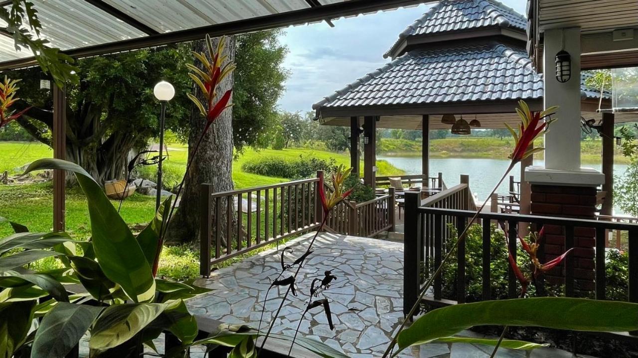 Korat Resort Hotel Nakhonratchasima Екстериор снимка