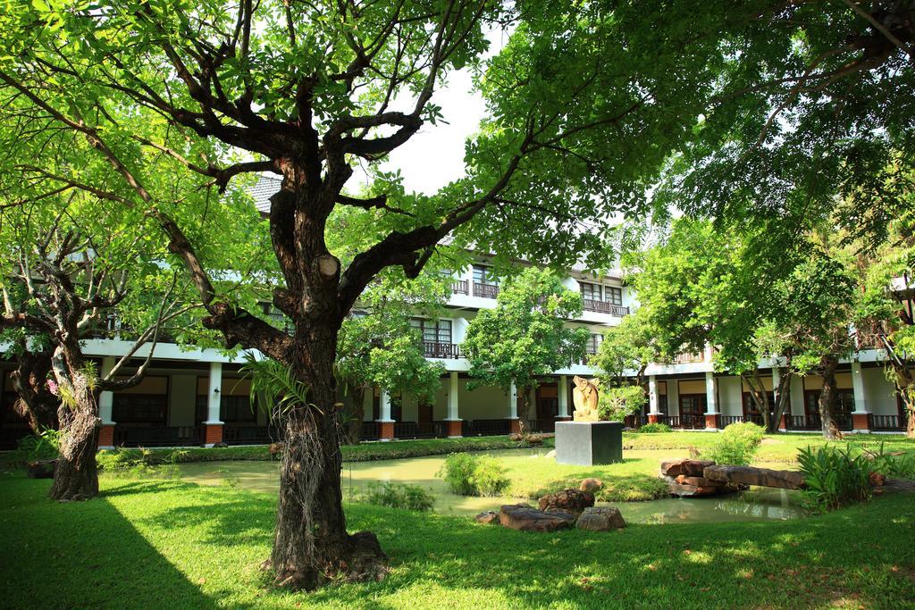 Korat Resort Hotel Nakhonratchasima Екстериор снимка